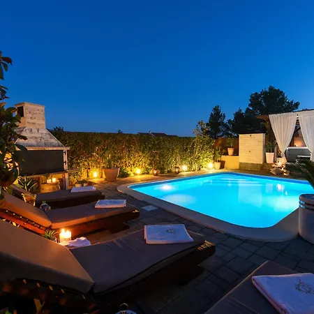 Luminosa By Feel Croatia Vila *