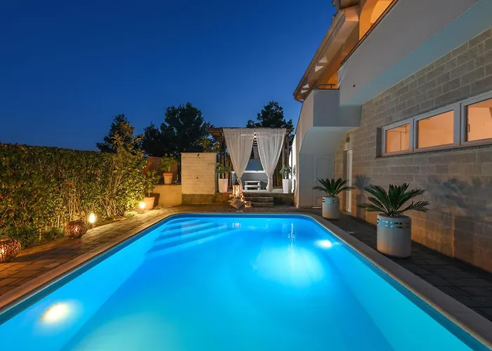 Luminosa By Feel Croatia * Pridraga